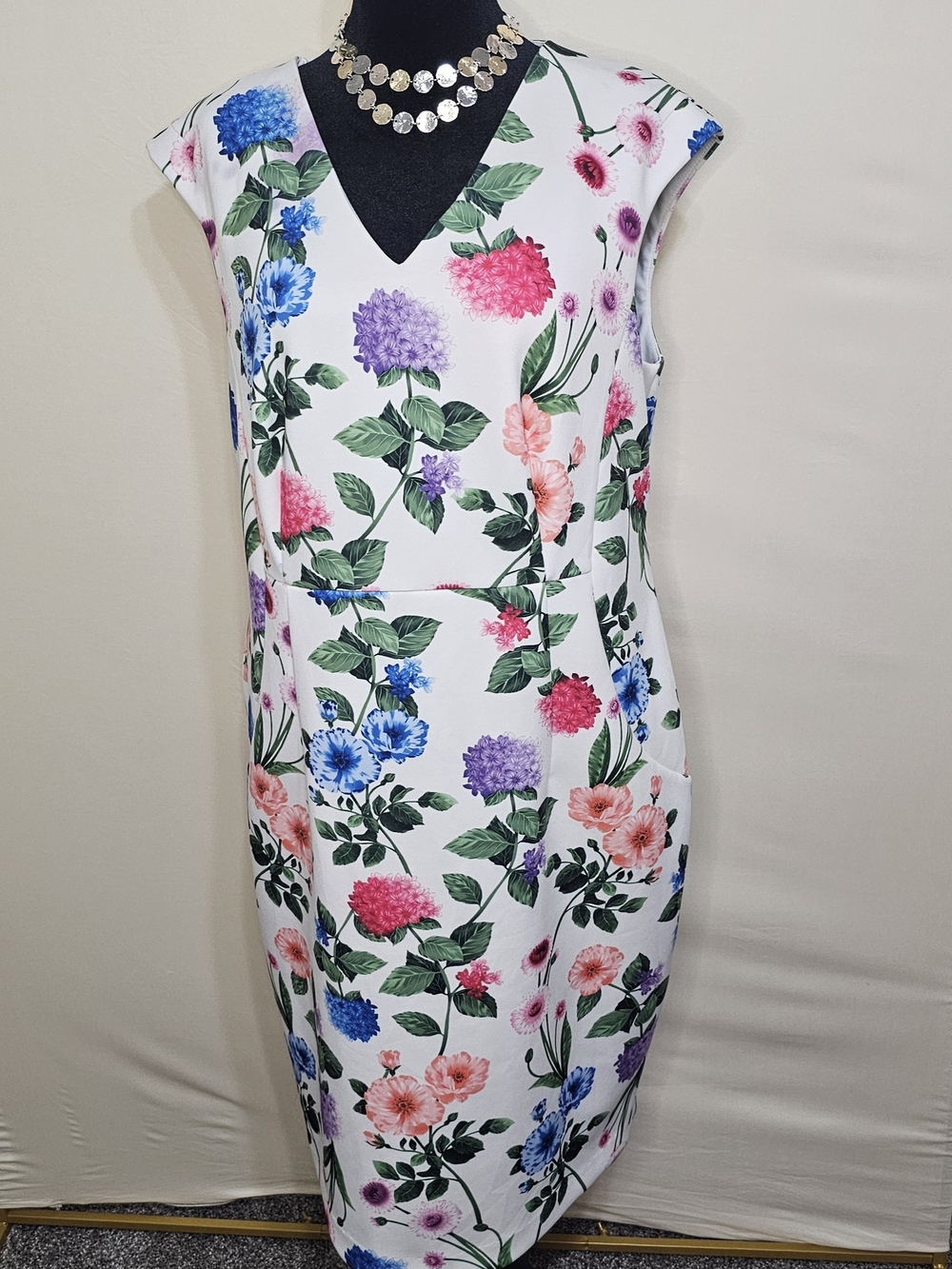 Calvin Klein Floral Hydrangea V-Neck Scuba Crepe Sheath Dress w/Pockets Sz 16W